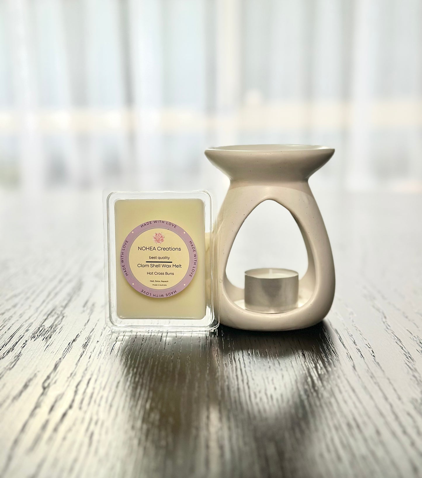 Hot Cross Buns Clam Shell Wax Melt
